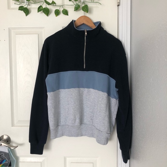 Brandy Melville Sweaters - Brandy Melville Isabella Sweatshirt Quarter Zip
